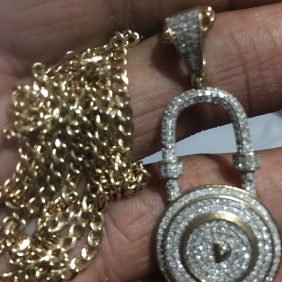 New - Picture 1 of 2